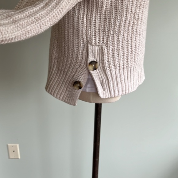 Madewell Cropped Sweater - Picture 4 of 9